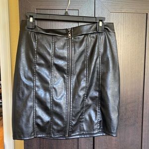 Haute couture size large black vinyl used waist 28 length 17 inches